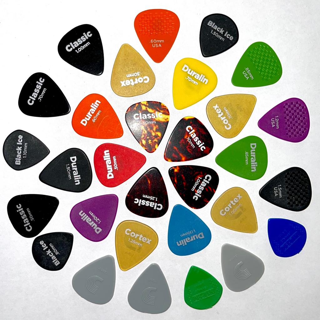 Pack de 30 Uñetas De Guitarra O Bajo Daddario Originales Usa